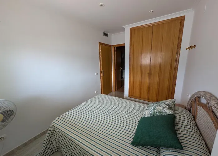 Apartamento Frente Al Mar 4 Habitaciones